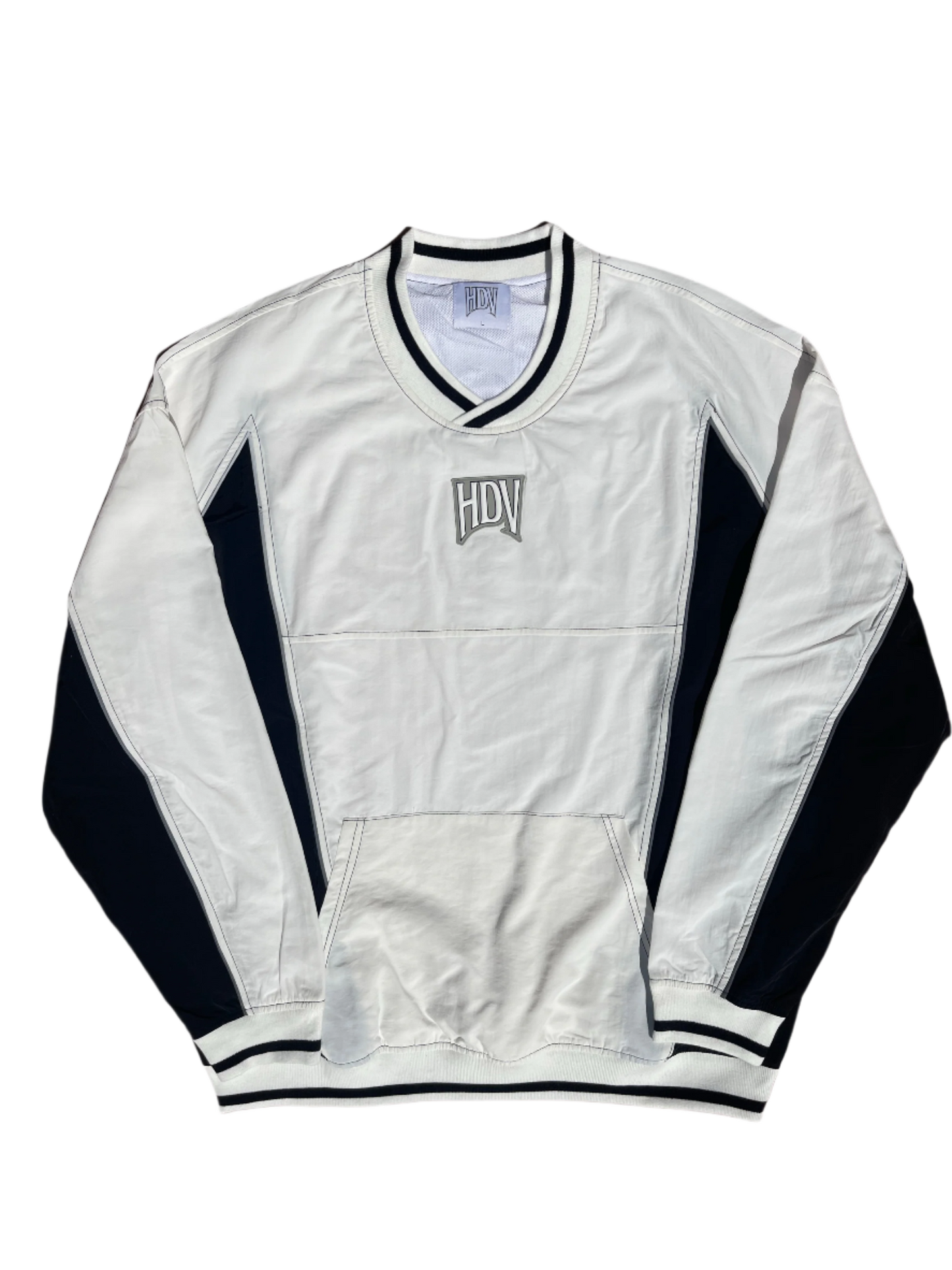 WINDBREAKER PULLOVER - WHITE AND BLACK