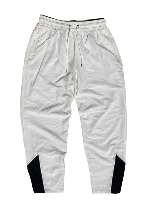 WINDBREAKER PANTS - WHITE AND BLACK